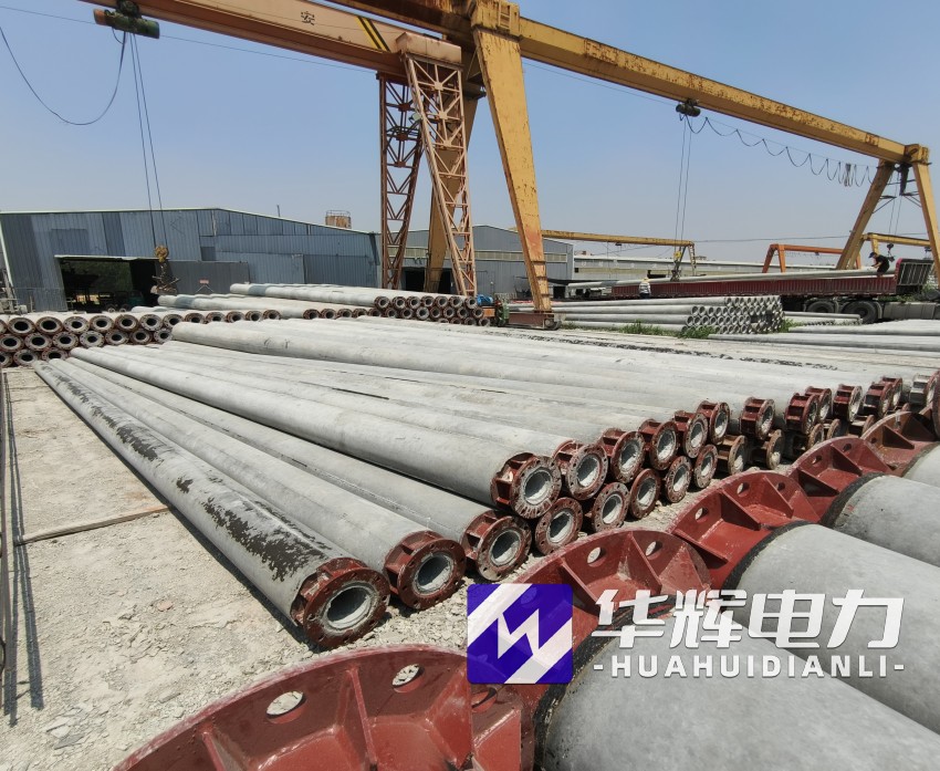 鄂托克前21米水泥电线杆